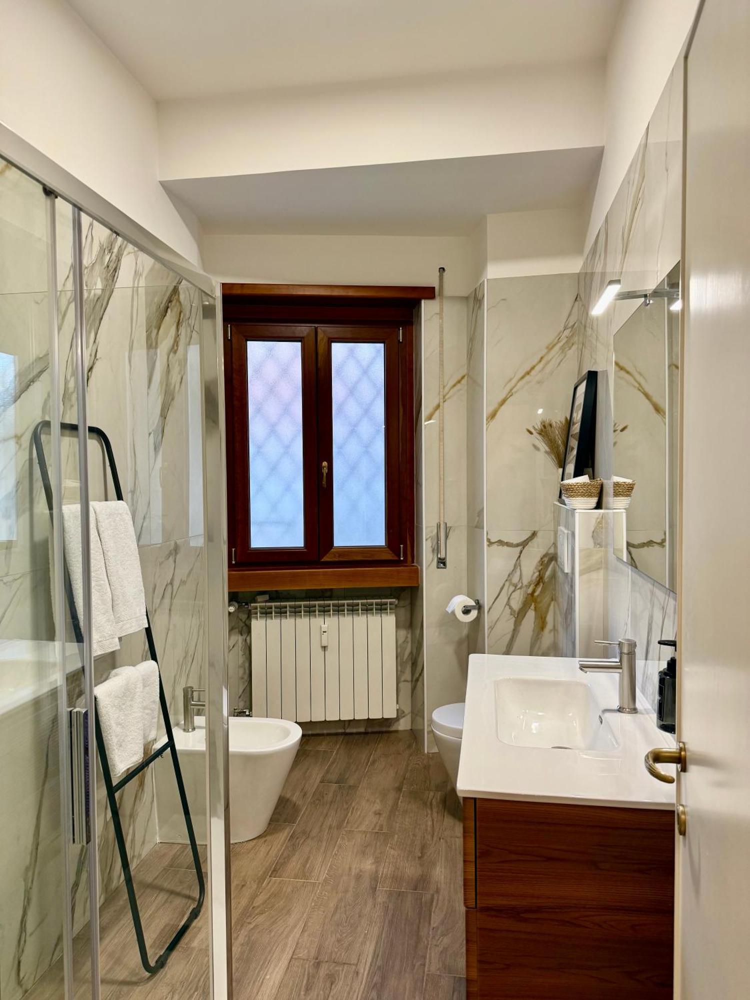 Apartment Sarhome *